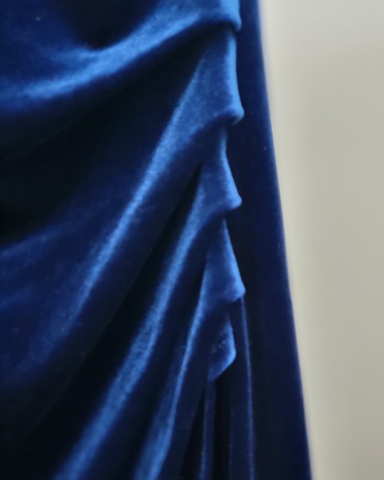 Cefian Blue Strapless Velvet - Image 3