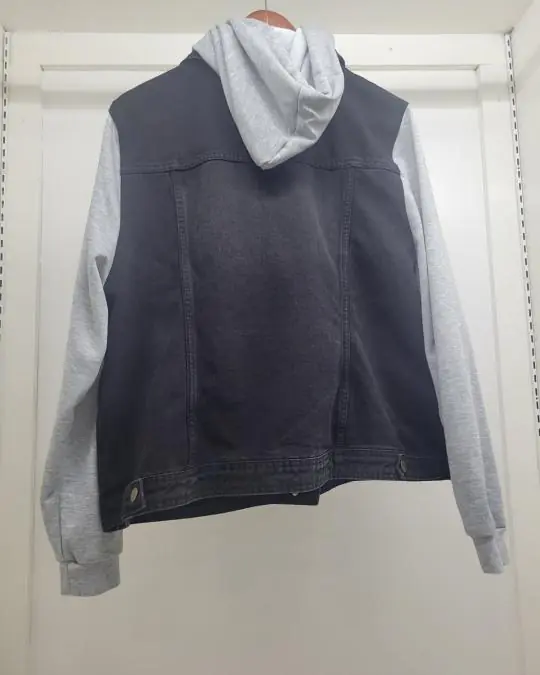 The Ultimate Hybrid: Men’s Hooded Denim Jacket - Image 3