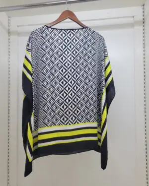 Alternative view of Dana Buchman kaftan-style top