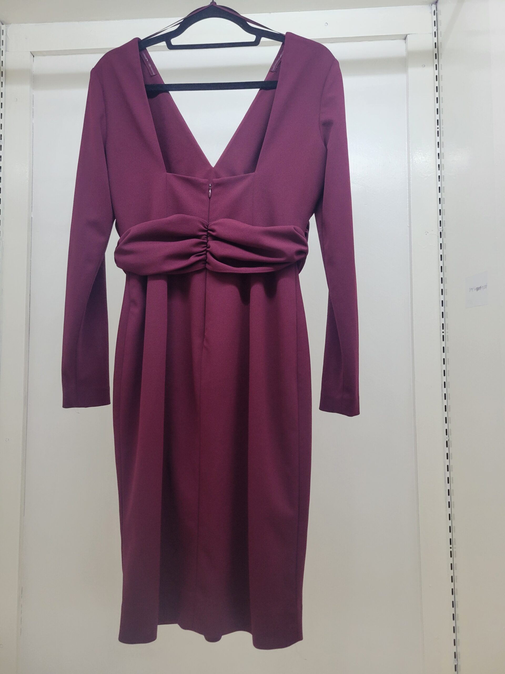 Dress the Population "Naomi" Twist Crepe Gown